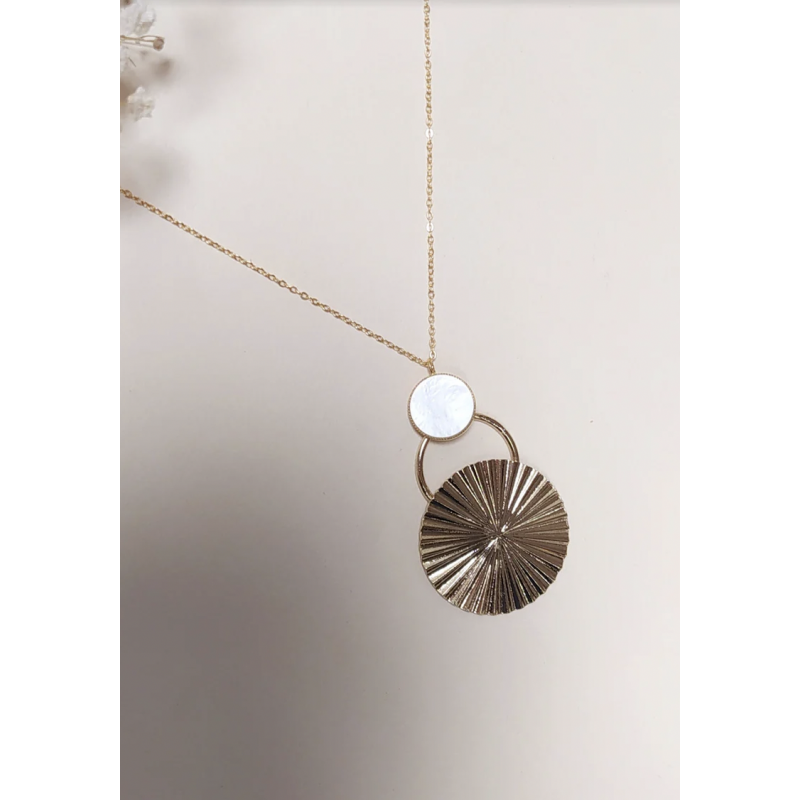 "Horizon and Ring" necklace