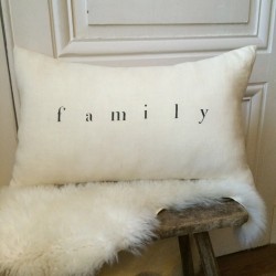 "Family" cushion - rectangular