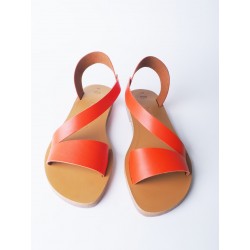 Sandales en cuir - femme