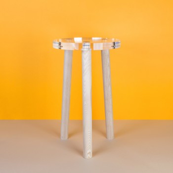 stool staged