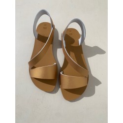 Sandales en cuir - femme