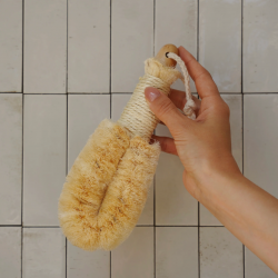 Exfoliating & dry brushing body brush