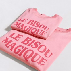 Women’s T-shirt – The Magic Kiss