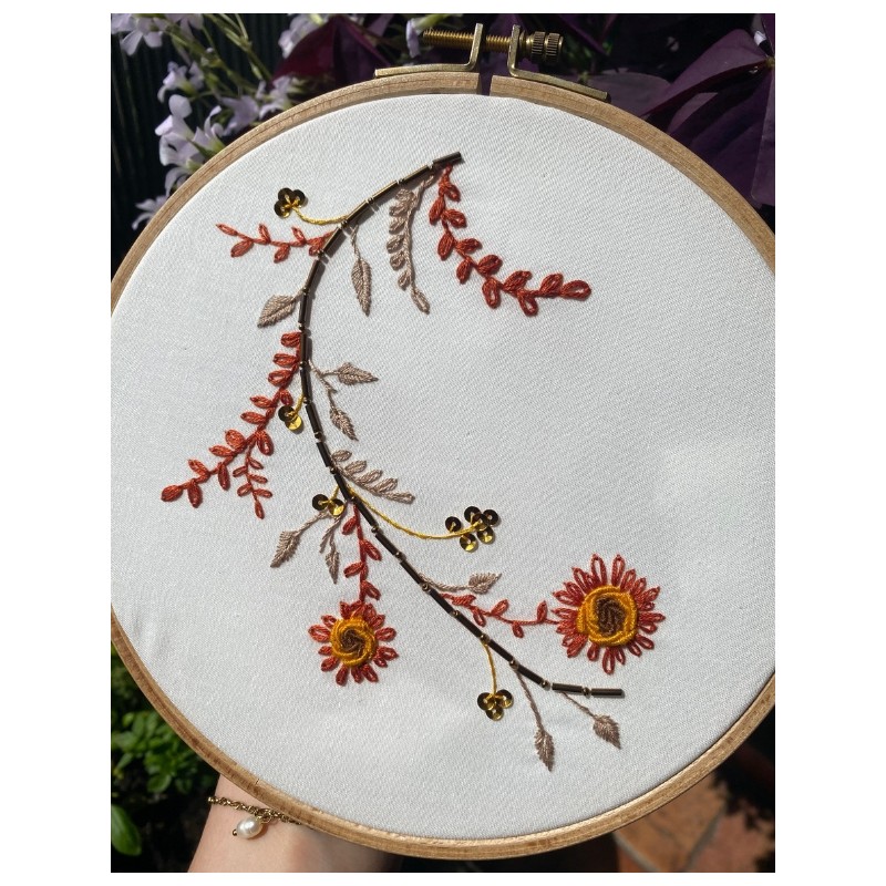Beginners’ embroidery kit