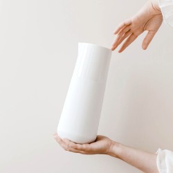 Porcelain carafe